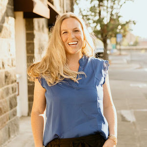 Meet your Posher, Alyssa